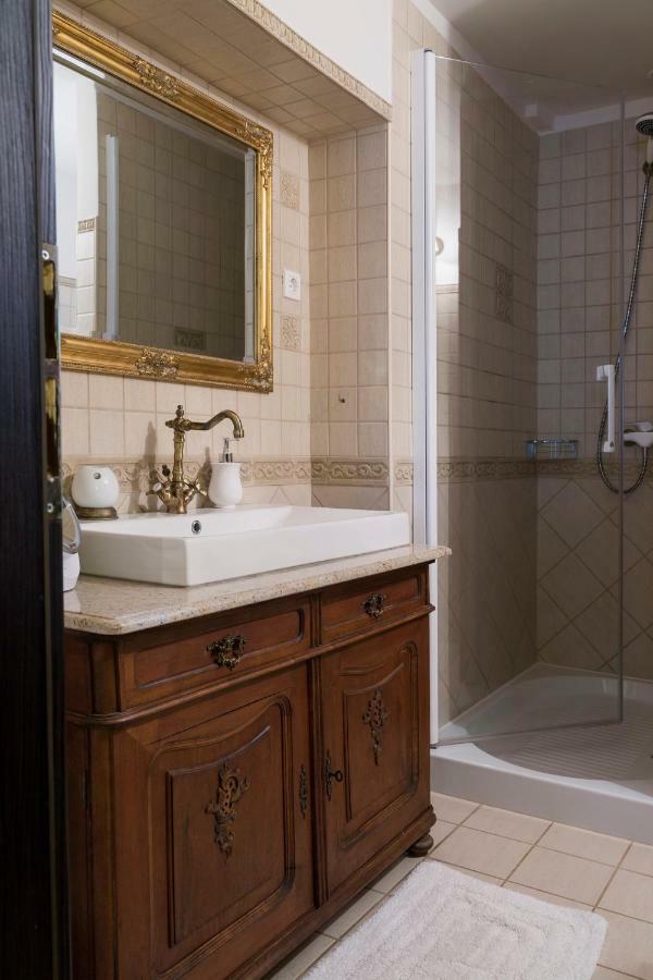 Guesthouse & Apartments Pri Stani Zerovnica Екстериор снимка