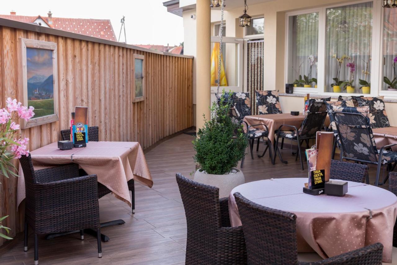 Guesthouse & Apartments Pri Stani Zerovnica Екстериор снимка
