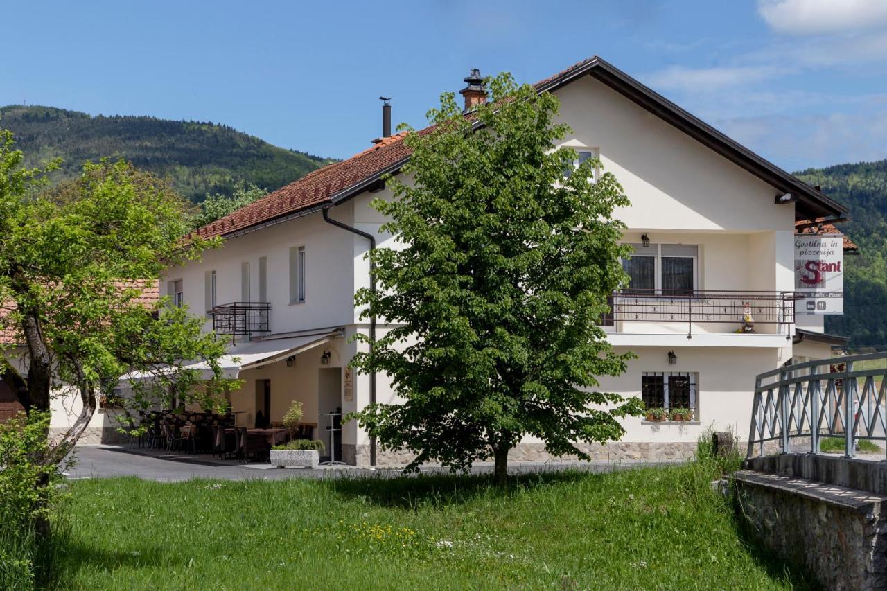 Guesthouse & Apartments Pri Stani Zerovnica Екстериор снимка